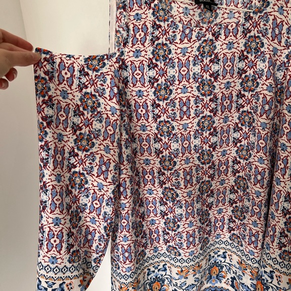 Womens Cold Shoulder blouse - Picture 3 of 5